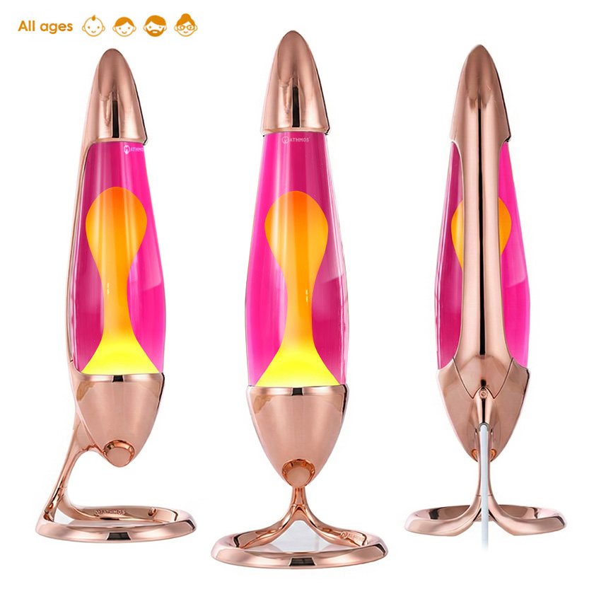 Mathmos Neo lavos lempa su vario spalvos korpusu, rausvu skysčiu ir geltona lava, pavaizduota iš kelių kampų baltame fone